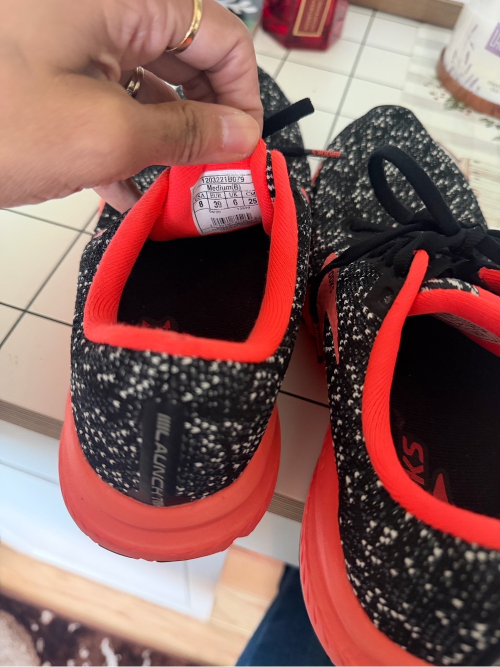 Brooks Women Shoes